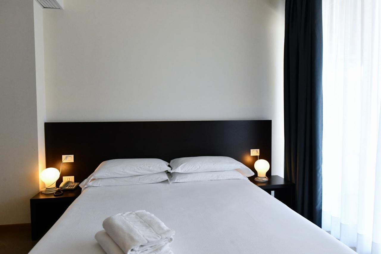 Double Room with Terrace,1419029007:JPEG